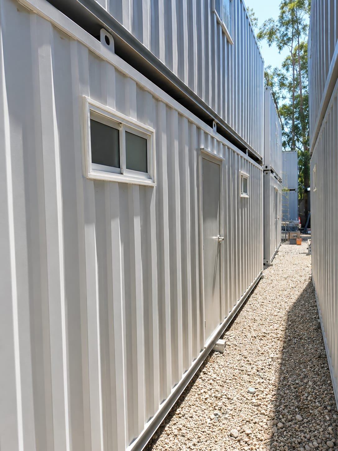 Vestidores y camarines en Chile — proyecto Intercontainers 13